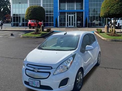 Used 2016 Chevrolet Spark LT image 24