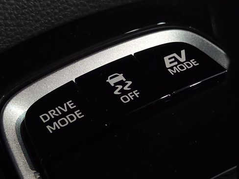 New 2026 Toyota Corolla LE FWD image 23