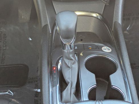 Certified 2024 Chevrolet Malibu LT image 21