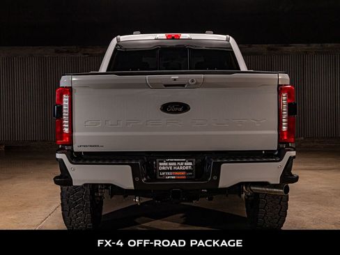 Used 2026 Ford F350 Lariat w/ Black Appearance Package AWD/4WD image 8