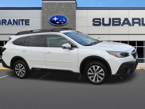 Used 2022 Subaru Outback Premium AWD/4WD image 13