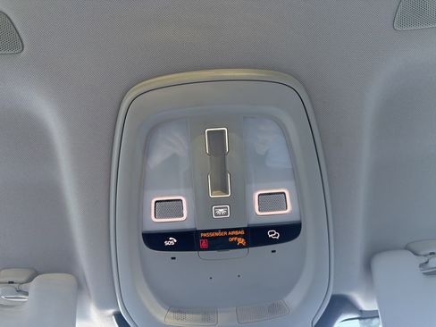 Certified 2023 Volvo XC60 B5 Plus w/ Climate Package image 29