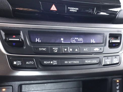 Used 2017 Honda Pilot EX-L image 23