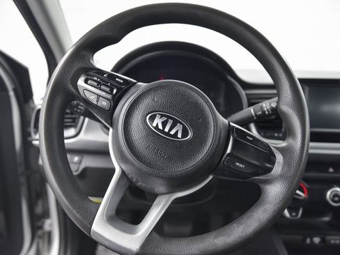 Used 2020 Kia Rio LX image 19