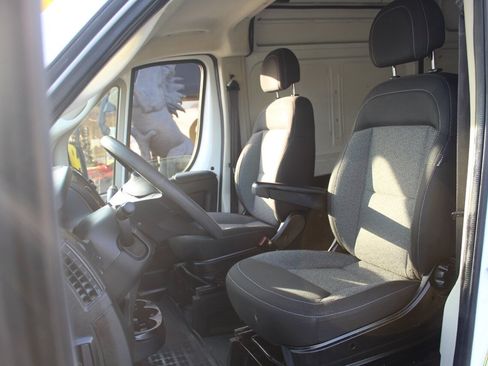 Used 2019 RAM ProMaster 2500 FWD image 10