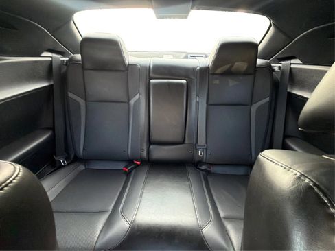 Used 2017 Dodge Challenger SXT Plus RWD image 19
