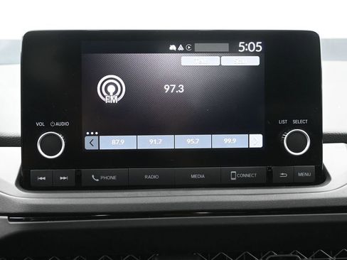 Used 2023 Honda Accord EX image 11