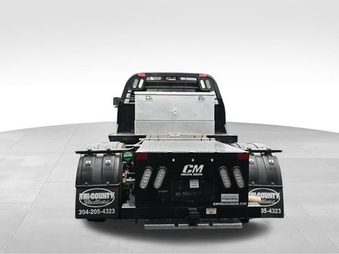 Used 2022 RAM 4500 SLT w/ Quick Order Package 2YG SLT AWD/4WD image 4
