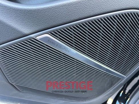 Used 2024 Audi RS Q8 image 39