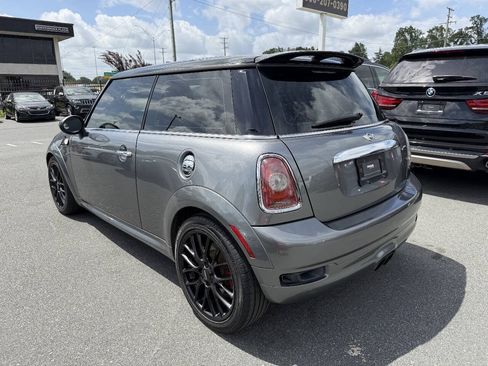Used 2010 MINI Cooper John Cooper Works FWD image 6