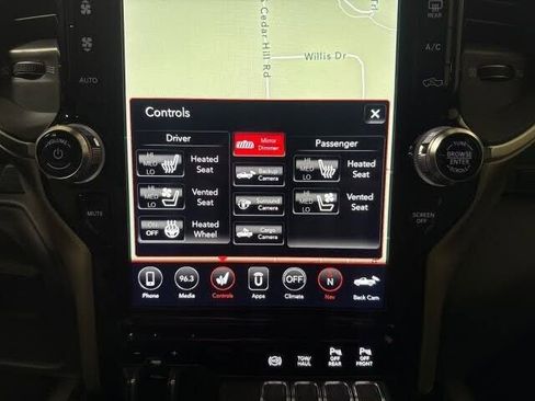 Used 2019 RAM 2500 Laramie AWD/4WD image 25