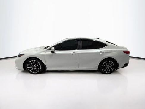 Certified 2025 Toyota Camry XLE image 4