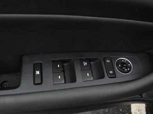 Used 2018 Hyundai Sonata SEL FWD image 11