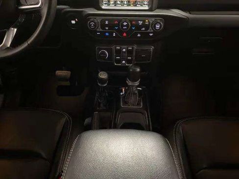 Used 2023 Jeep Wrangler Unlimited Sahara w/ Dual Top Group image 11