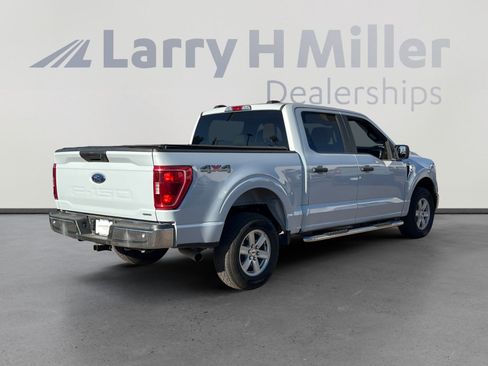 Used 2022 Ford F150 XLT w/ Trailer Tow Package image 5