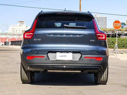 New 2026 Volvo XC40 B5 Core image 6