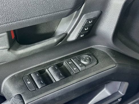 Used 2025 Toyota 4Runner TRD Off-Road Premium AWD/4WD image 22