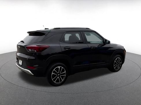 Used 2025 Chevrolet TrailBlazer LT FWD image 15