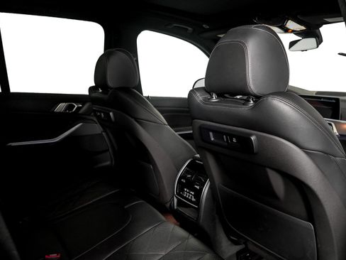 Used 2023 BMW X5 sDrive40i w/ Parking Assistance Package image 52