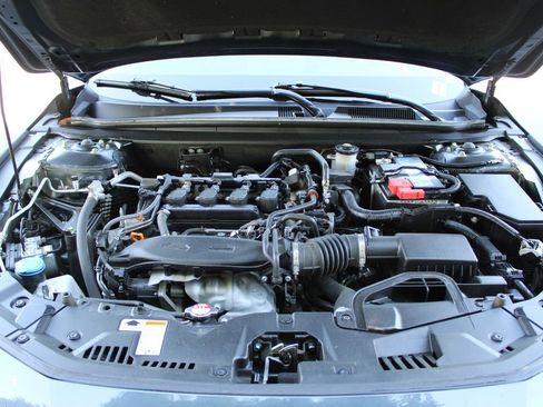 Certified 2024 Honda Accord EX image 28