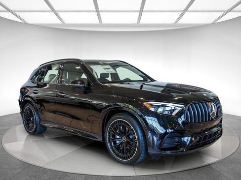 Used 2025 Mercedes-Benz GLC 43 AMG 4MATIC image 5