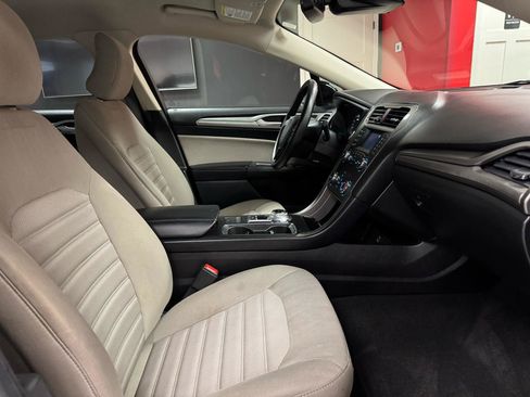 Used 2019 Ford Fusion S FWD image 29