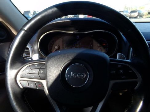 Used 2014 Jeep Grand Cherokee Limited image 11