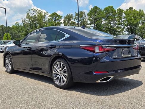 Used 2019 Lexus ES 350 w/ Premium Package FWD image 3
