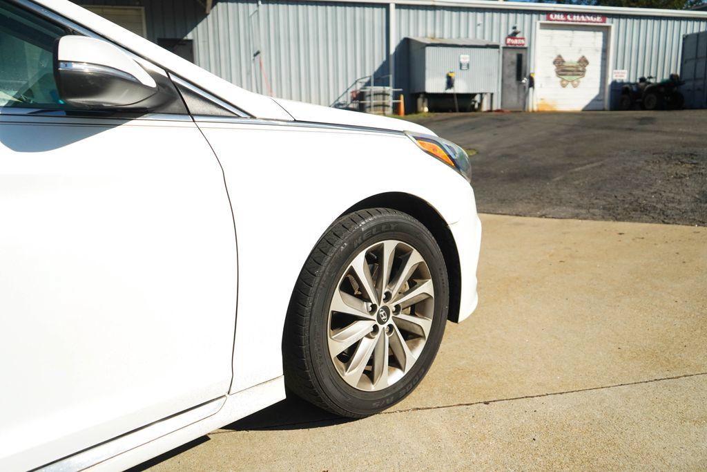 Used 2017 Hyundai Sonata Sport FWD image 18