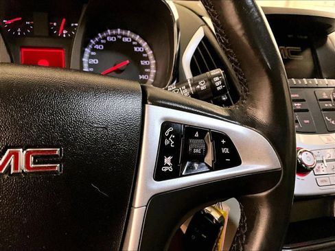 Used 2017 GMC Terrain SLT w/ Open Road Package FWD image 18