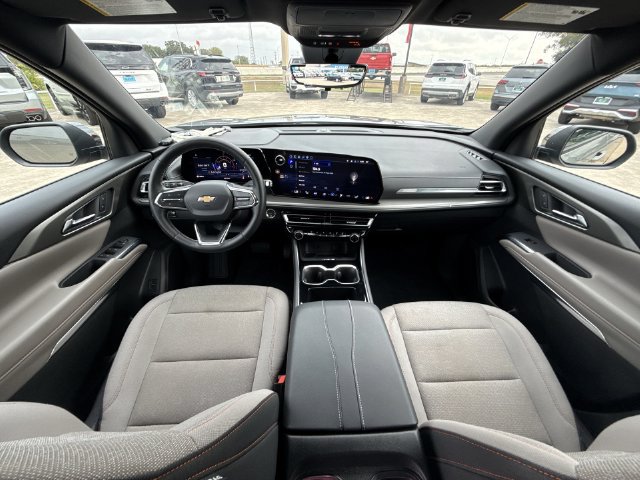 Certified 2026 Chevrolet Traverse LT w/ Driver Confidence Package FWD image 21