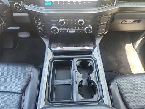 Certified 2023 Ford F450 Lariat w/ Camper Package AWD/4WD image 24