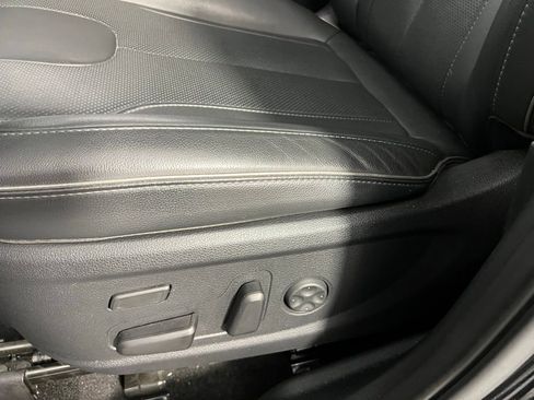 Used 2023 Hyundai Santa Fe Limited image 25