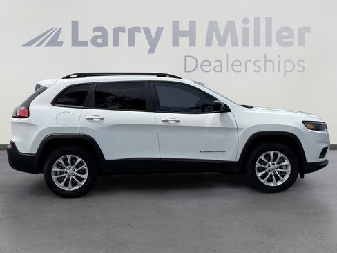 Used 2022 Jeep Cherokee Latitude Lux AWD/4WD image 8