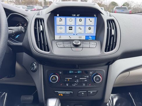 Used 2019 Ford Escape SEL image 31