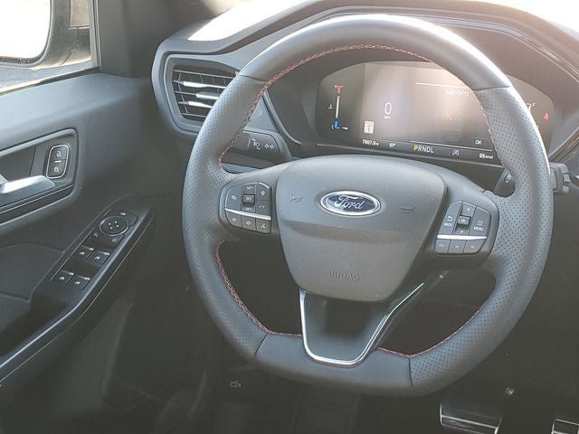 Used 2024 Ford Escape ST-Line w/ Tech Pack #1 AWD/4WD image 23