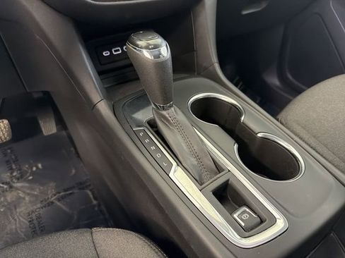 Certified 2021 Chevrolet Equinox LT FWD image 17