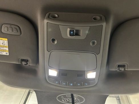 Used 2015 Ford F150 Lariat image 3