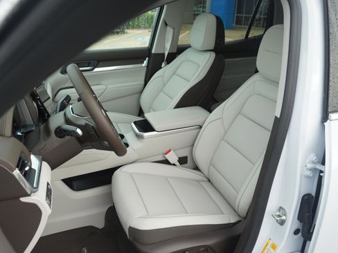 New 2026 GMC Terrain Denali image 9