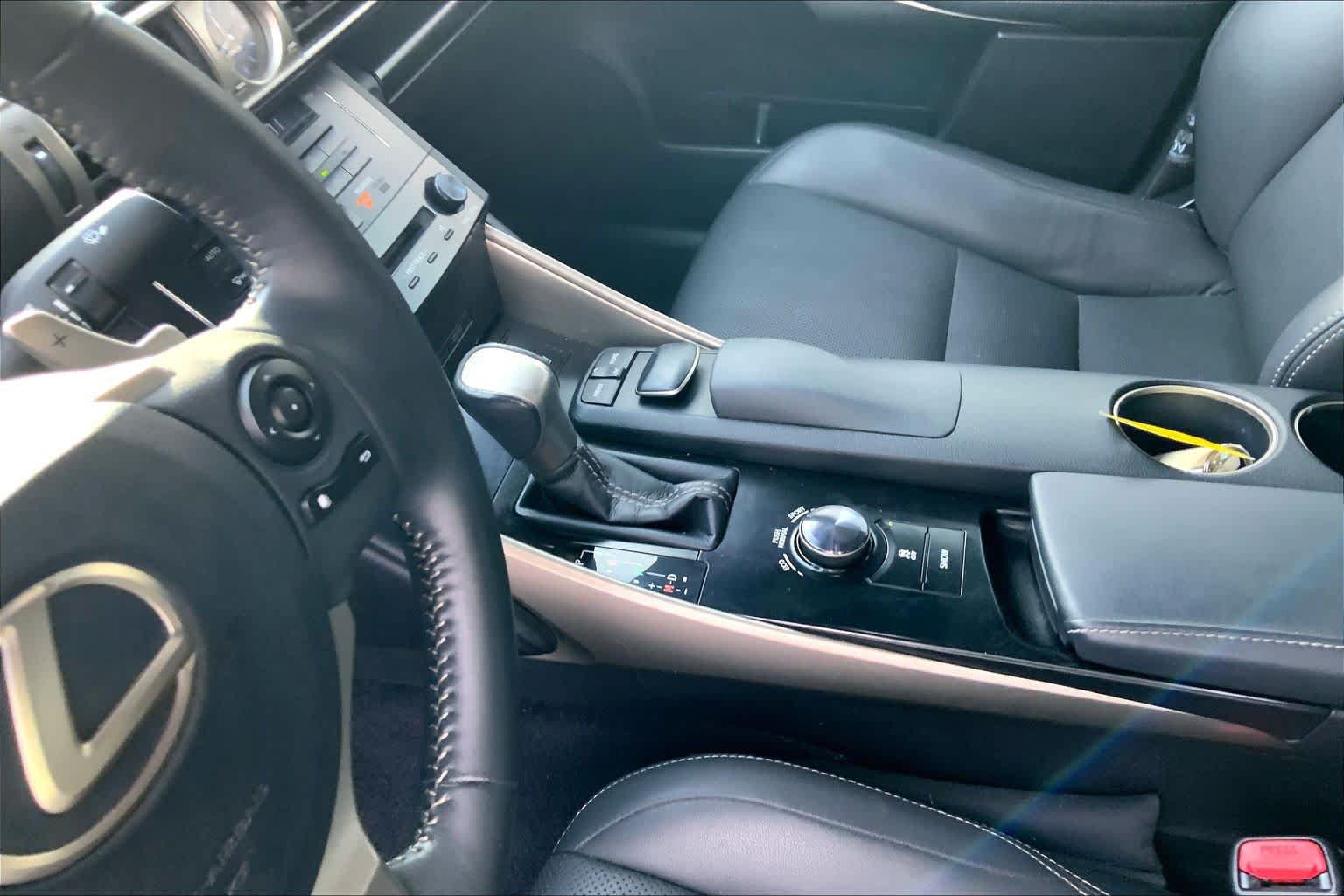 Used 2014 Lexus IS 250 w/ Navigation Package RWD image 17