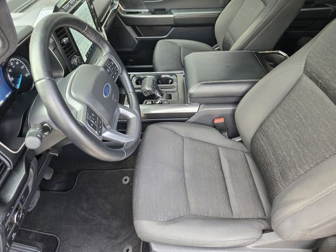 Used 2022 Ford F150 XLT w/ Equipment Group 302A High image 9