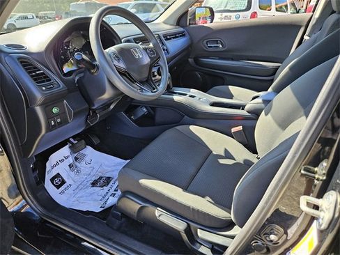 Used 2020 Honda HR-V LX image 8