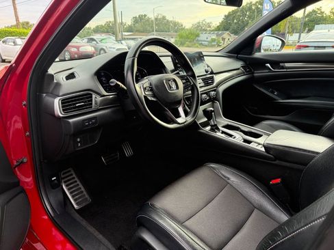 Used 2018 Honda Accord Sport image 23