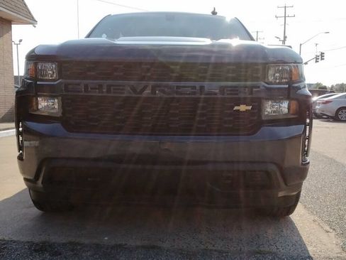 Used 2021 Chevrolet Silverado 1500 Custom RWD image 6