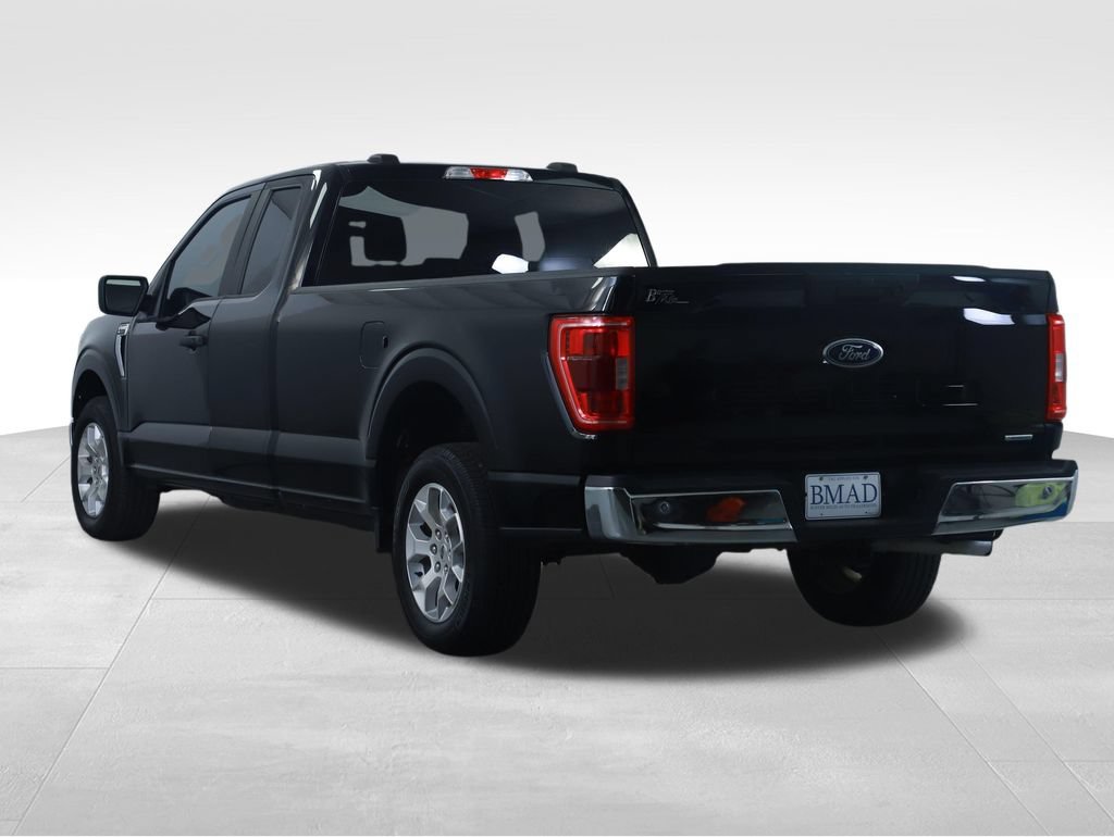 Certified 2022 Ford F150 XLT w/ Trailer Tow Package RWD image 11