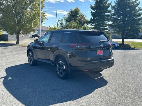 New 2026 Nissan Rogue SV image 6