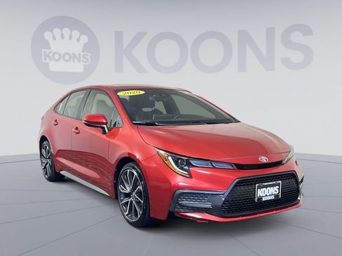 Used 2020 Toyota Corolla SE w/ Carpet Mat Package (TMS) FWD image 2
