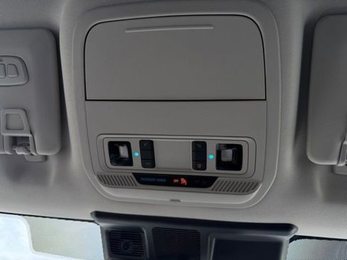 New 2025 Ford Mustang Mach-E Select w/ Comfort Package Lite image 33