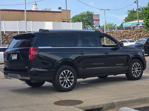 Used 2025 Ford Expedition Max Platinum AWD/4WD image 5