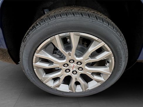 New 2026 GMC Acadia Denali image 36